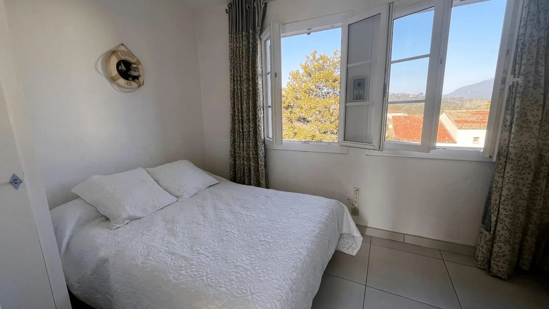 Bright Duplex In The Heart Of Port Grimaud 1 Apartment France